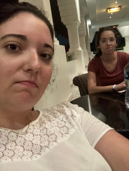 Falla informática en Sunwing: dos hermanas de KRTB atrapadas en Cancún