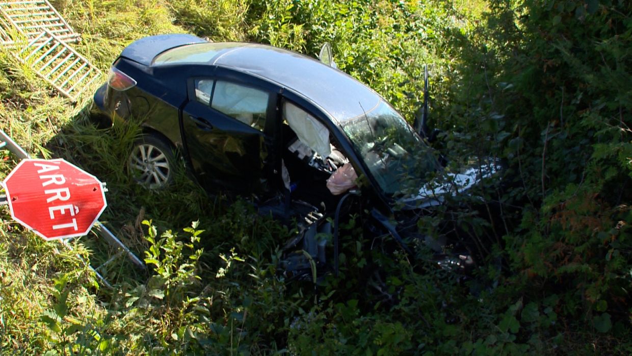 Deux personnes luttent pour leur vie après un accident à SaintLouisdu