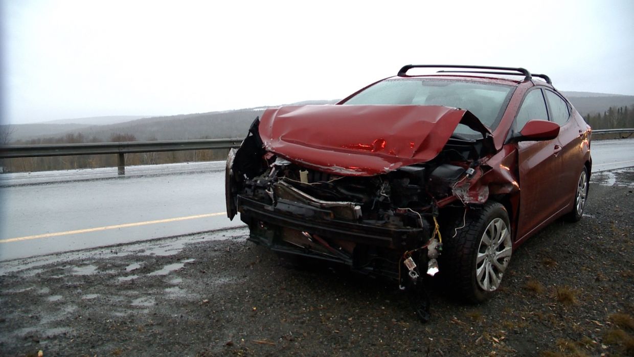 Accident de la route à SaintLéonard TVA CIMT CHAU