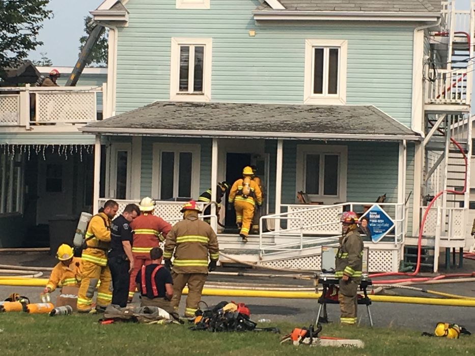 Incendie Dans Une Résidence à Trois-Pistoles - TVA CIMT CHAU