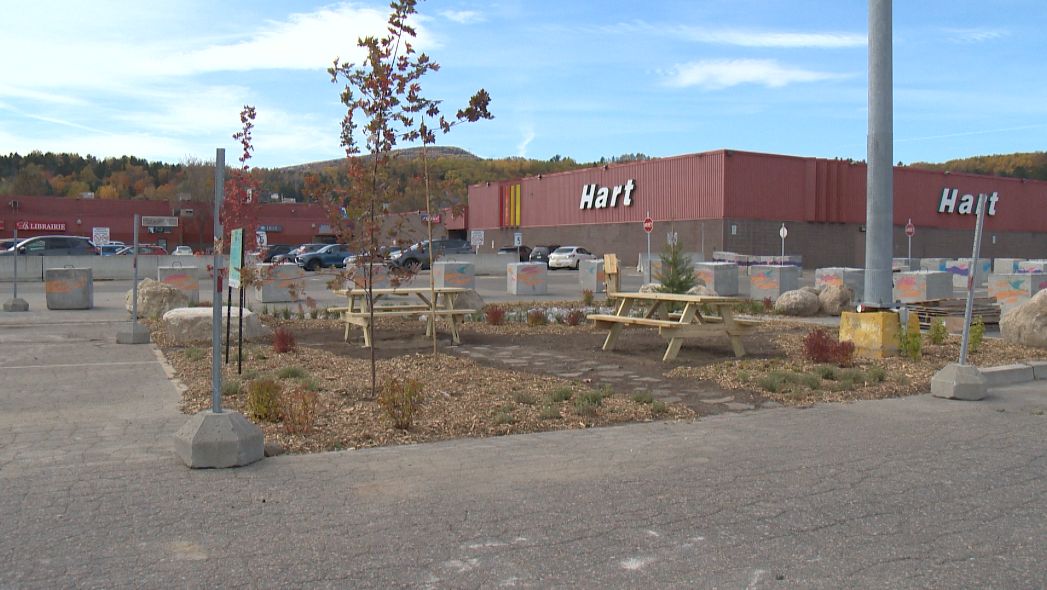 Un îlot de verdure inauguré à BaieSaintPaul TVA CIMT CHAU