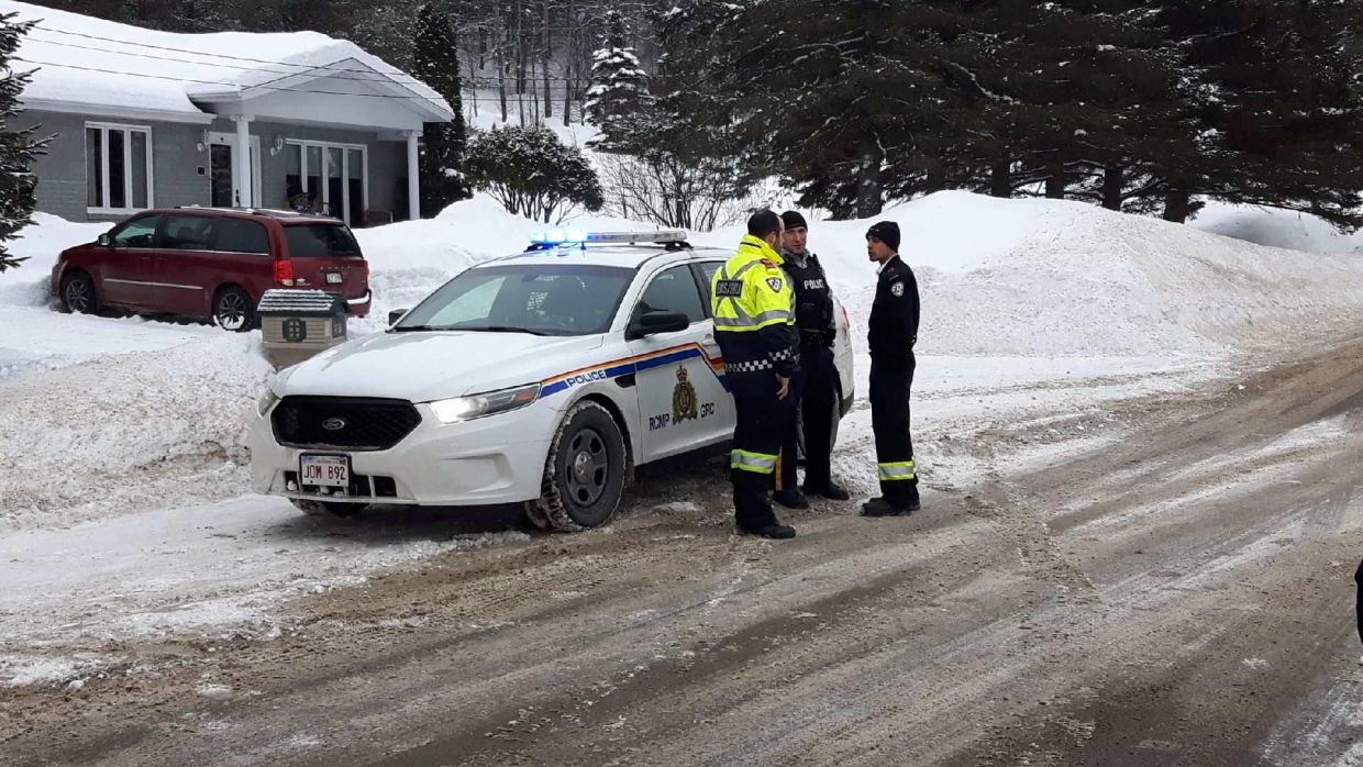 Sortie de route sur le chemin RivièreMadawaska TVA CIMT CHAU